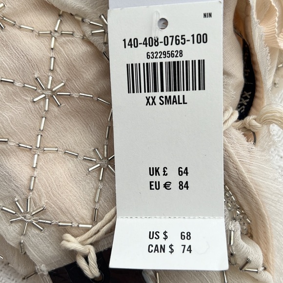 Christmas/ Holiday party top. A&F top with delicate detailing - Picture 5 of 5